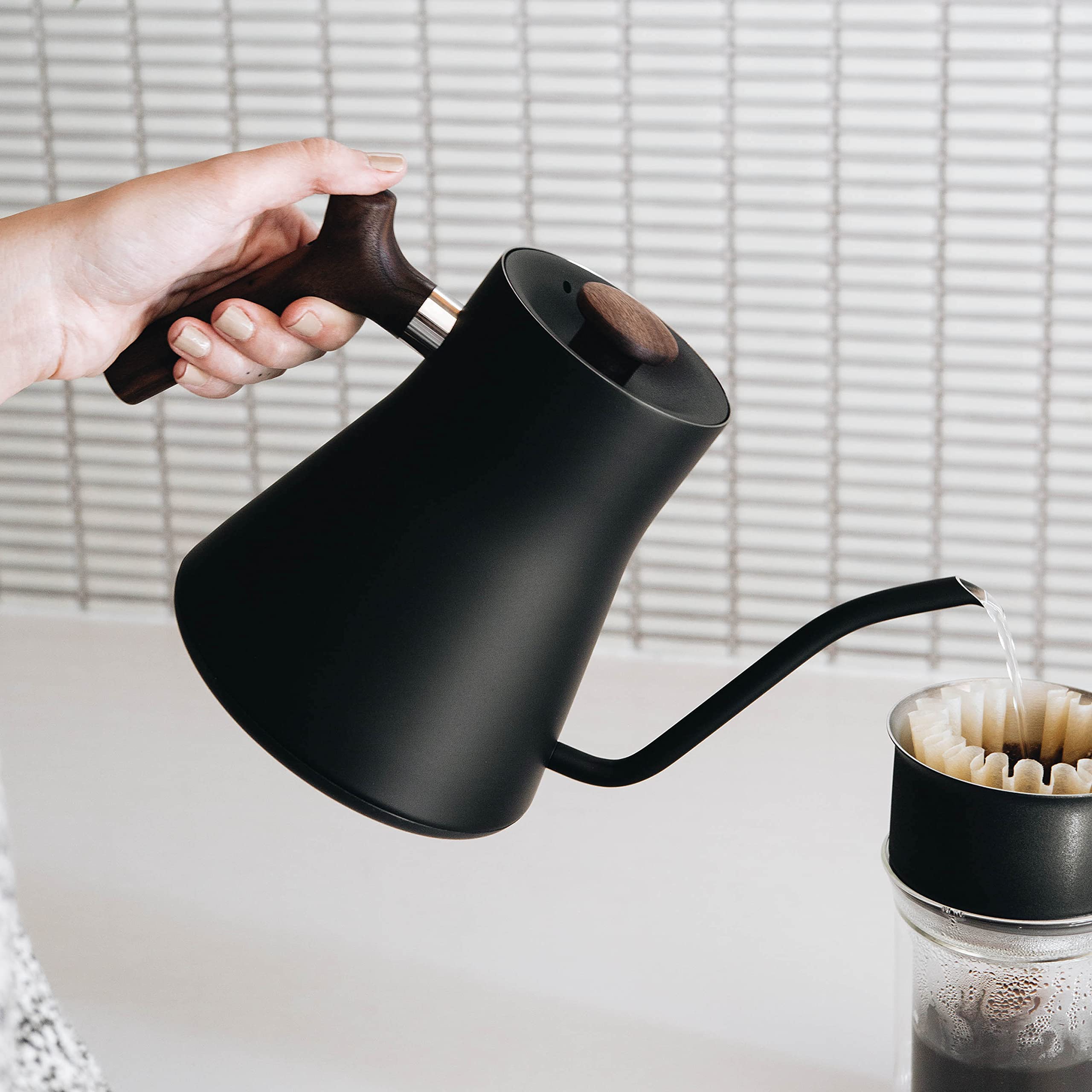 Stagg EKG Electric Gooseneck Kettle Matte Black With Walnut Handle